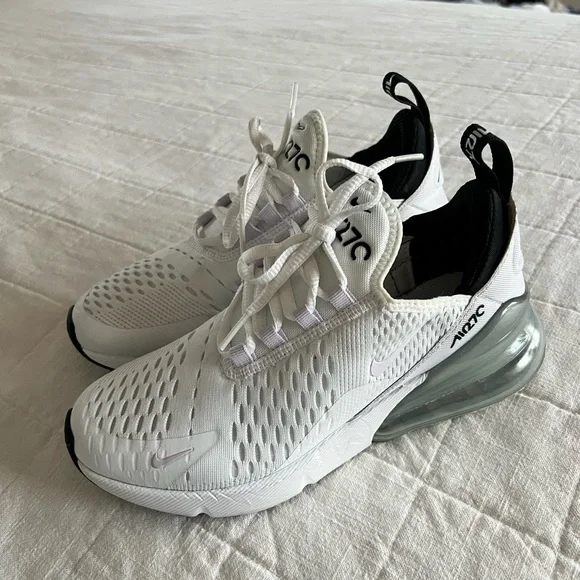 NIKE Air Max 270 youth 4.5 or women’s 6 white /black - Picture 4 of 16